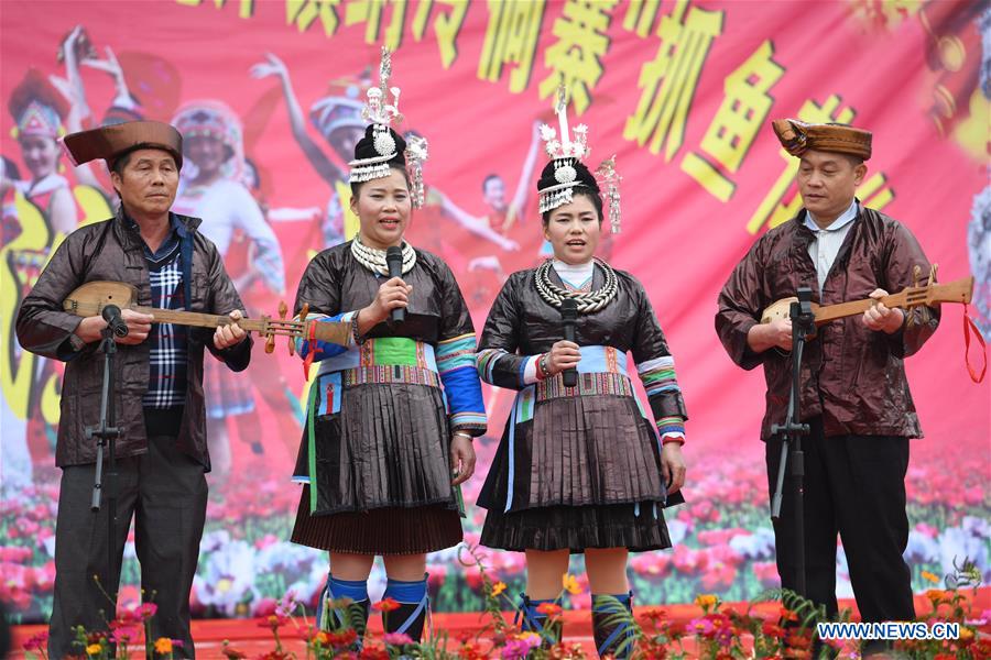 Chine : festival de la pêche au Guangxi