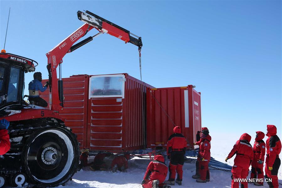 L'expédition chinoise en Antarctique affronte le blizzard