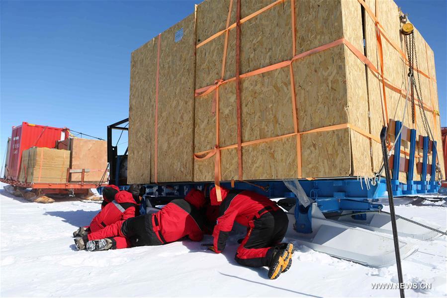 L'expédition chinoise en Antarctique affronte le blizzard