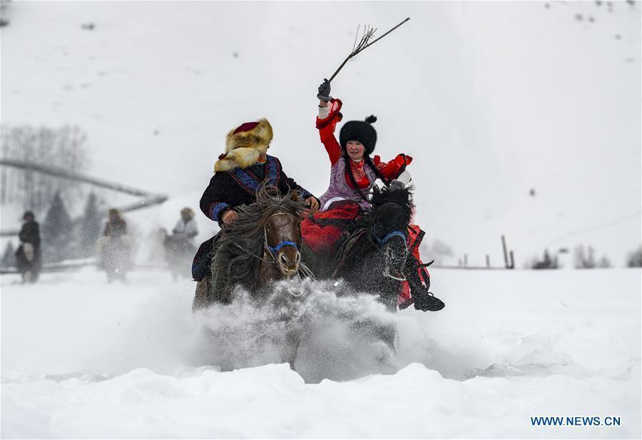 Chine : festival de la glace et de la neige à Kanas