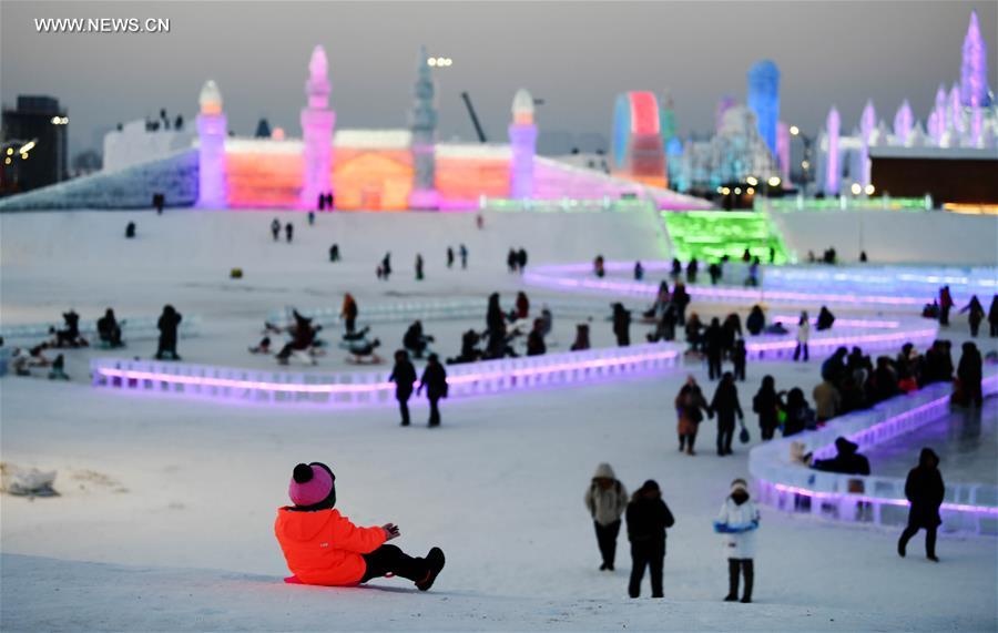 Chine : "Monde de neige et de glace" à Harbin