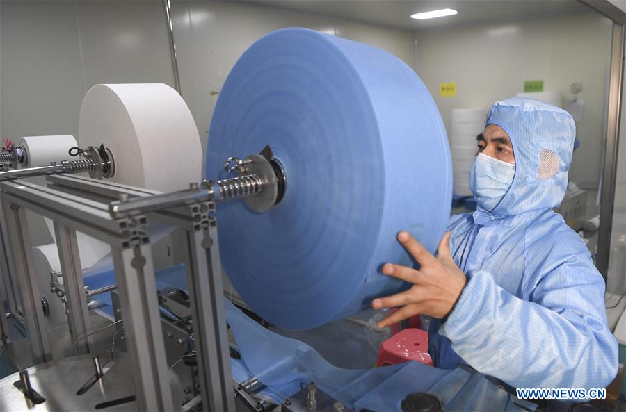 (2019-nCoV) Chine : production de masques dans une usine à Chongqing