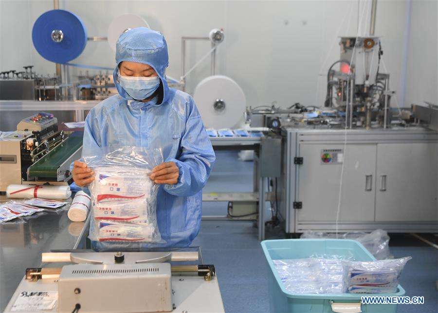 (2019-nCoV) Chine : production de masques dans une usine à Chongqing