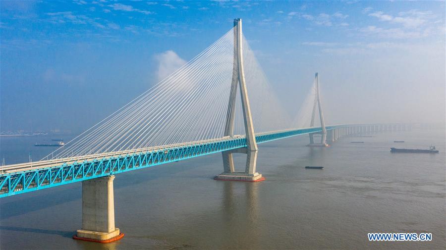 Chine : mise en service d'un pont dans l'est