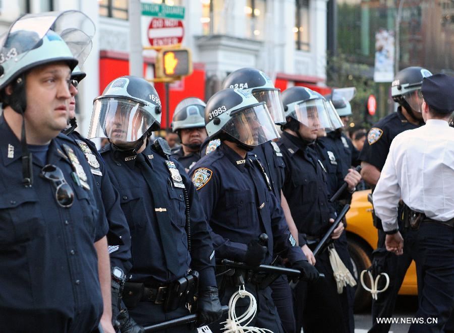 （国际）（5）纽约示威抗议警察暴力 声援巴尔的摩