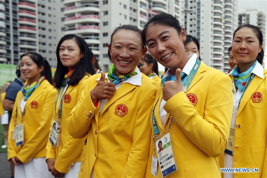 （里约奥运会）（7）中国代表团举行升旗仪式