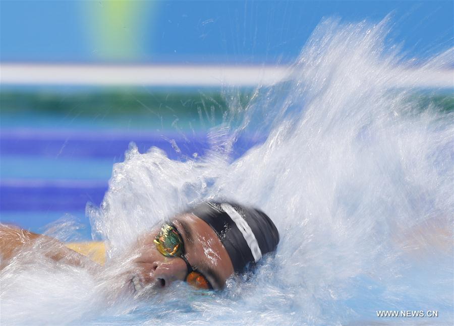 JO 2016 : Gregorio Paltrinieri remporte la médaille d'or du 1500 m nage libre 