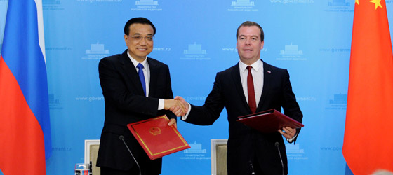 Chine-Russie: signature des accords de coop&eacute;ration dans l'&eacute;nergie et les chemins de fer &agrave; grande vitesse
