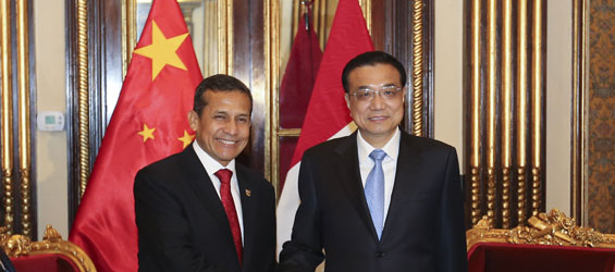 La Chine et le Pérou entendent renforcer leur coopération en matière de capacité industrielle et de fabrication d'équipements