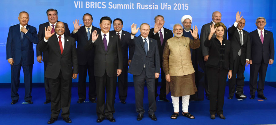 Xi Jinping appelle les BRICS, l'OCS et l'UEE à coopérer pour le bien-être des populations