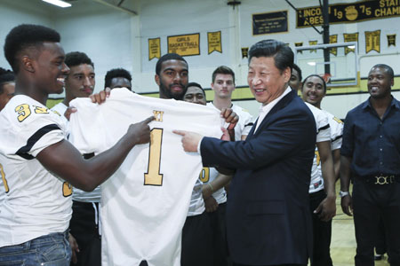 Le président chinois salue le rôle de la jeunesse dans la promotion des liens entre 
la Chine et les Etats-Unis
