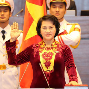 L'Assemblée nationale vietnamienne élit sa première présidente
