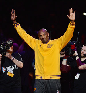A 37 ans, la légende du basket Kobe Bryant a joué son dernier match et pris sa retraite