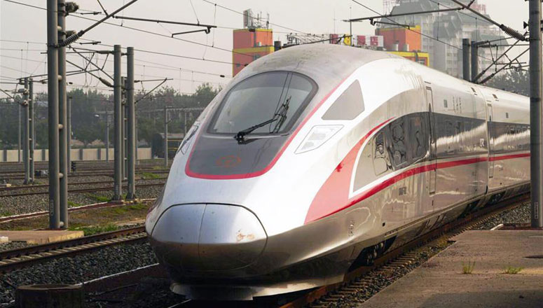 Des nouveaux trains à grande vitesse circulent dans le nord de la Chine