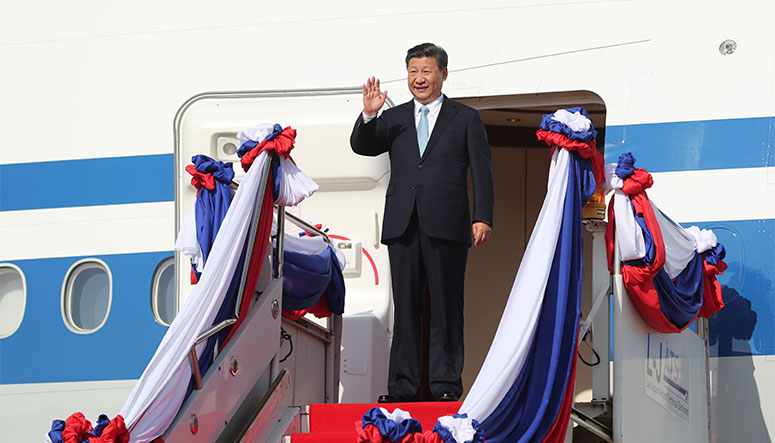 Le président chinois entame une visite d'Etat au Laos