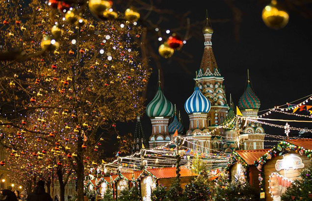 Russie : décorations du nouvel an à Moscou