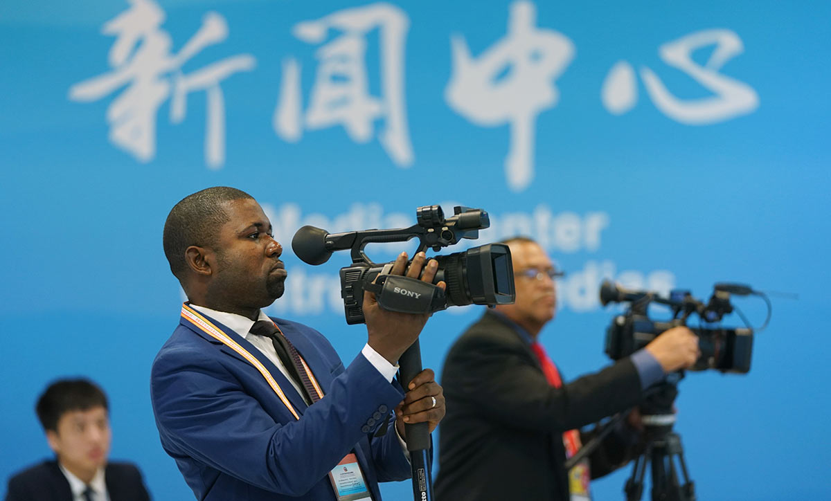 Chine : journalistes étrangers au Sommet de Beijing du FCSA