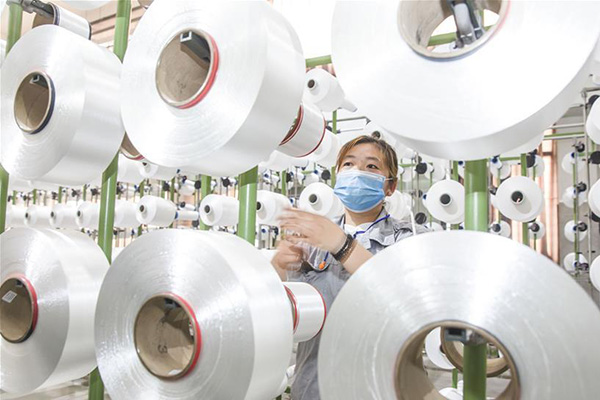 Chine : la production industrielle en hausse de 3,9% en avril en raison de la reprise des activités