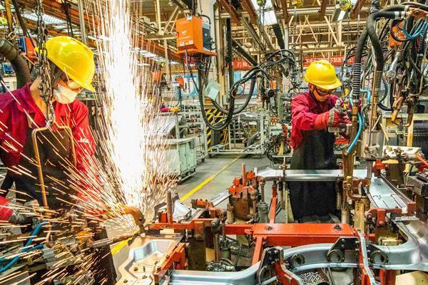 Chine : la production industrielle en hausse de 4,8% en juillet