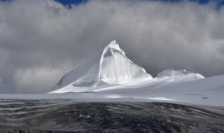Chine : le mont Sapukonglagabo au Tibet