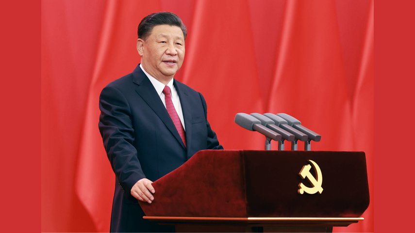 Xi Jinping remet la médaille du 1er juillet aux membres exceptionnels du PCC