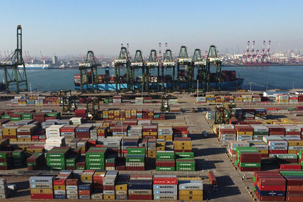 Chine : nouveau record annuel de débit de conteneurs du port de Tianjin