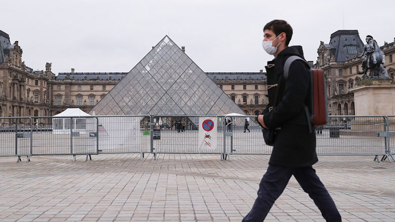 COVID-19 : la circulation du virus ralentit en France, mais le niveau des contaminations demeure élevé