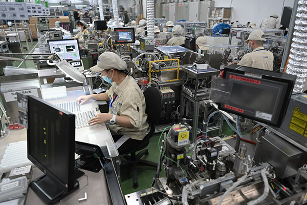 Chine : croissance régulière du secteur de la fabrication d'informations électroniques