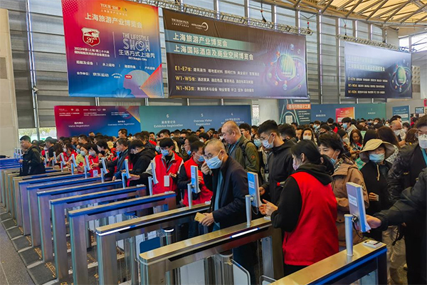 L'exposition touristique de Shanghai est le signe d'une forte reprise économique