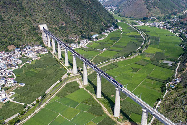 Le volume de fret ferroviaire de la Chine en hausse de 4,4% en 2022
