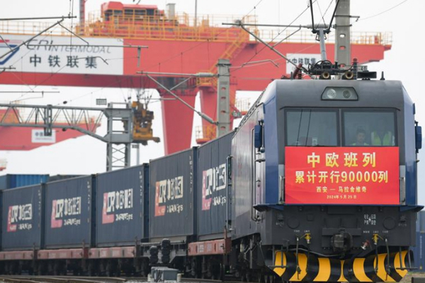 Les trains de fret Chine-Europe enregistrent un volume record en mai