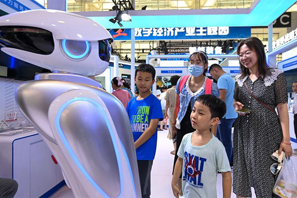 Chine : Exposition mondiale de l'intelligence 2024 à Tianjin