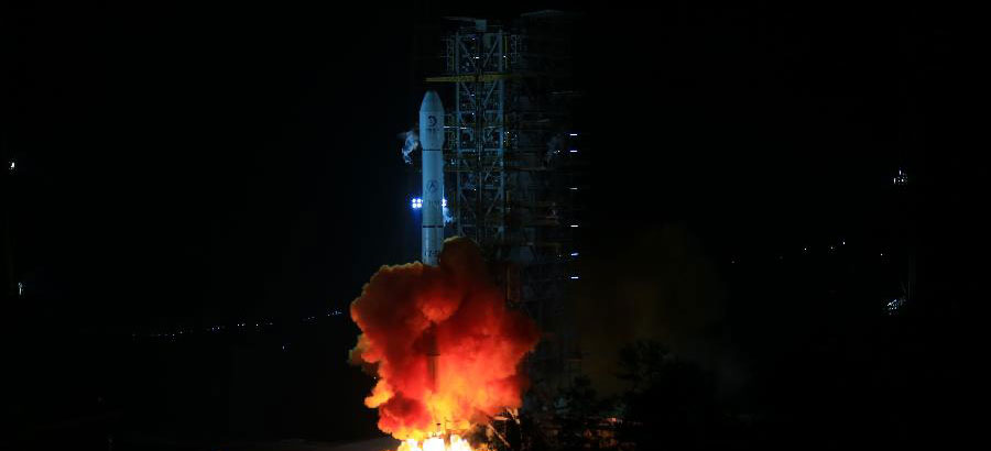 Chine: lancement de la sonde lunaire Chang'e-3 avec un rover à bord