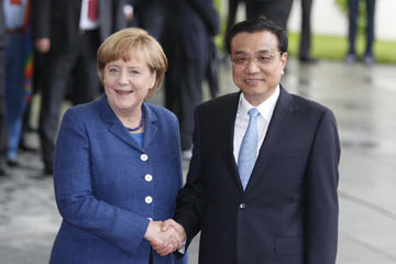 La Chine et l'Allemagne publient un communiqué conjoint, s'engagent à approfondir la coopération