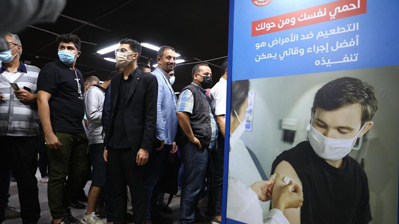 Egypte : centres de vaccination dans le métro au Caire