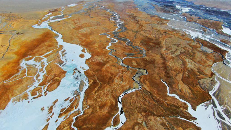 Chine : paysage hivernal de la prairie de Haltent au Gansu