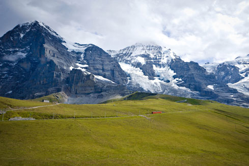 Suisse : Jungfraujoch, la plus haute gare de chemin de fer en Europe