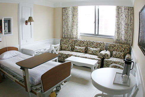 Un h&ocirc;pital co&ucirc;tant 240 millions yuans, comme un h&ocirc;tel cinq &eacute;toiles