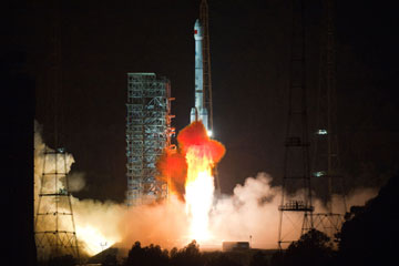 Chine : lancement d'un satellite de t&eacute;l&eacute;communications