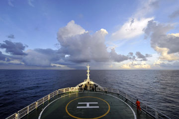 Le submersible habit&eacute; chinois Jiaolong poursuivra son voyage apr&egrave;s le passage du typhon