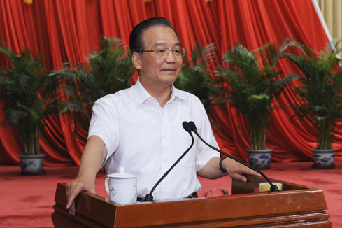 Le Premier ministre chinois appelle &agrave; la libert&eacute; acad&eacute;mique pour encourager l'innovation