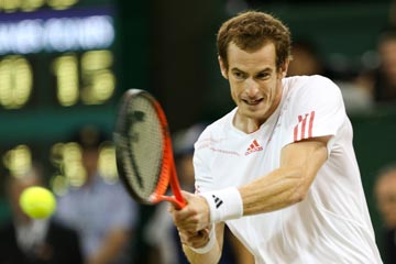 Tennis/Wimbledon: Andy Murray qualifié pour les huitièmes de finale