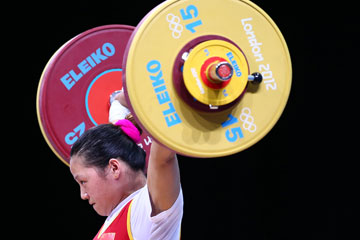JO 2012: la Chinoise Li Xueying décroche la médaille d'or d'haltérophilie de la catégorie des -58 kg dames