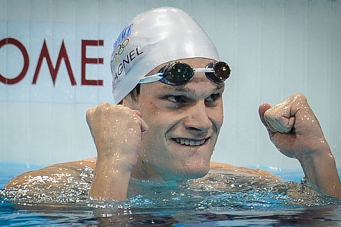 JO-2012-Natation-200 m nage libre messieurs: le Français Yannick Agnel remporte la médaille d'or