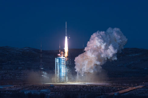 Lancement d'un nouveau satellite de surveillance de l'environnement