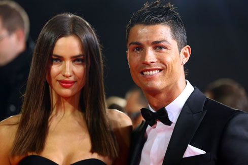 Messi remporte le Ballon d'or, Ronaldo gagne l'amour