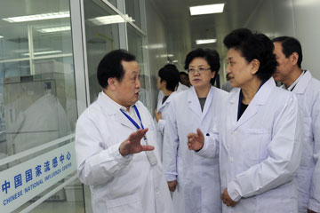 Liu Yandong met l'accent sur le traitement et la prévention de la grippe H7N9