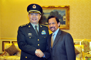 Le Sultan de Brunéi rencontre le ministre chinois de la Défense pour renforcer les relations bilatérales