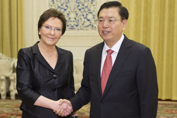 La Chine et la Pologne s'engagent à promouvoir leur coopération parlementaire