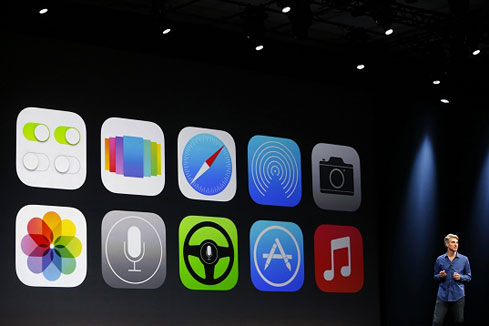 Apple relooke son logiciel avec iOS 7